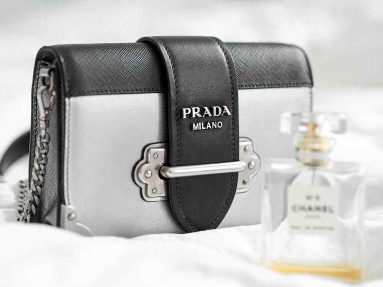 Best Leather Women Perfumes