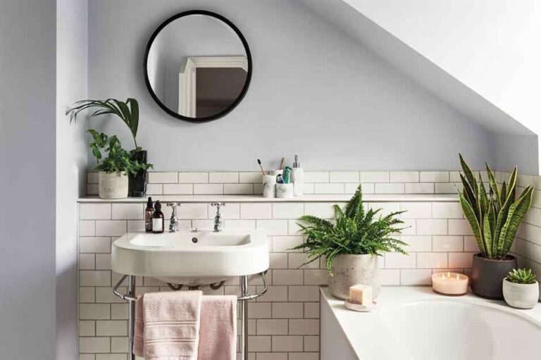 Pro Tips To Make Small Bathroom Look Bigger