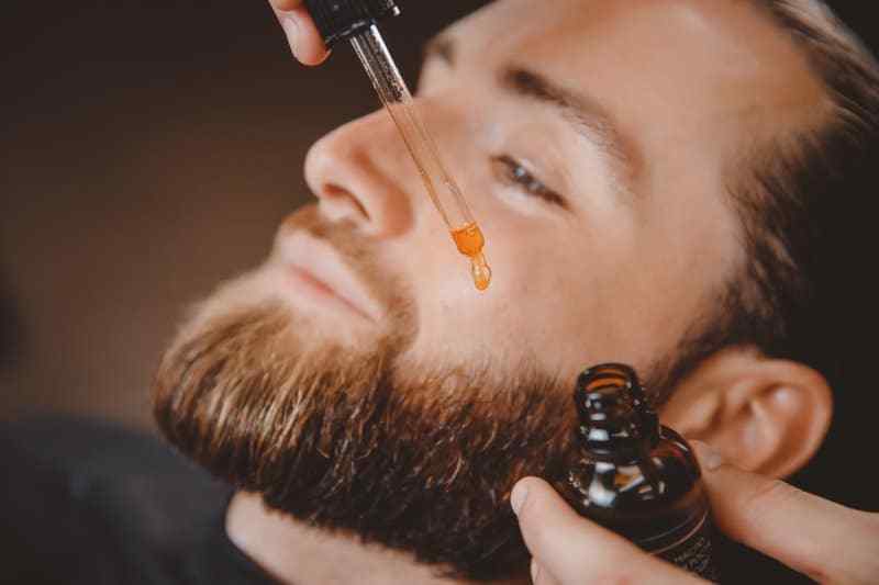 Best Essential Oils for Beards