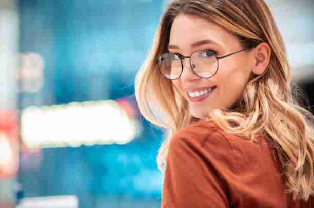 Finding The Perfect Reading Glasses To Fit Your Face