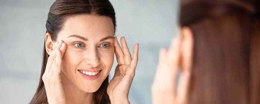 Face Yoga: The Best Exercises to Practice It