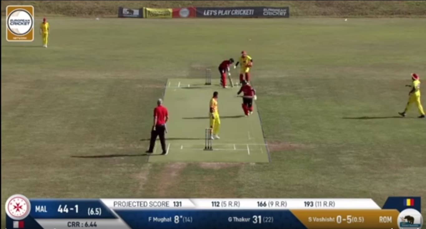 Fanyan Mughal Given Out for Hitting the Ball Twice